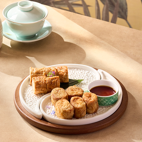 5-Spice Sausages and Prawn Balls